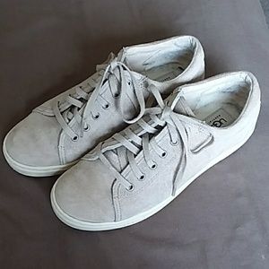 Ugg Milo Tennis shoes